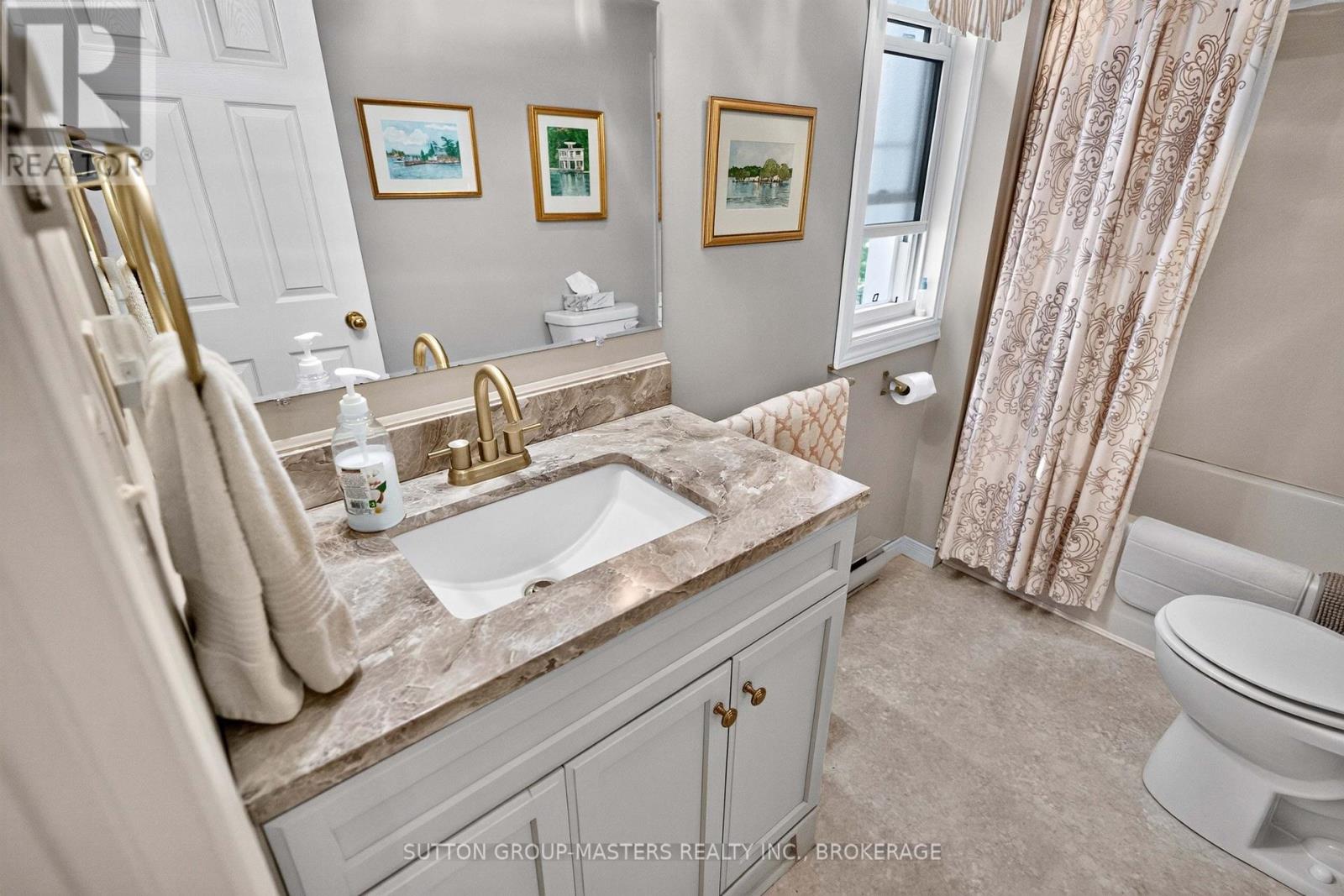 1687 HARTEN LANE - 34