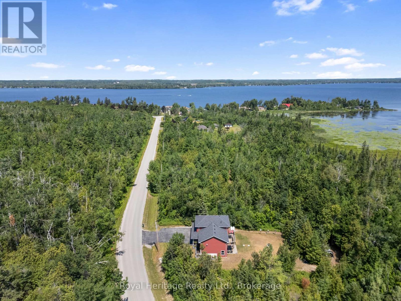 38 CLIFFORD DRIVE - 32