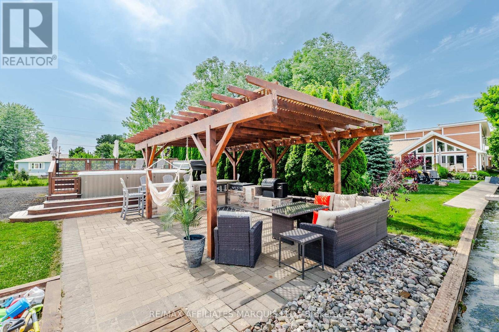 6247 167TH AVENUE - 15