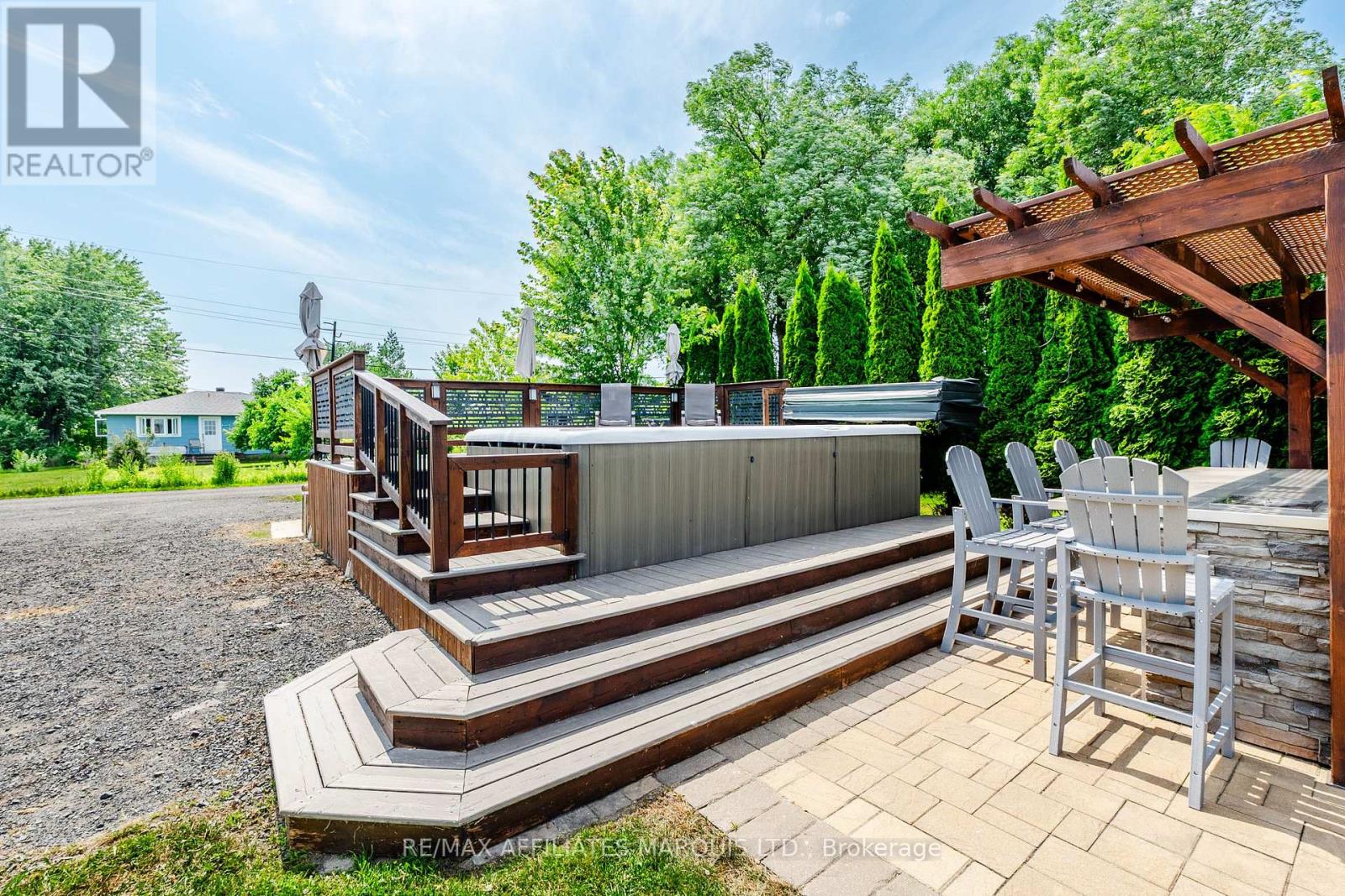 6247 167TH AVENUE - 22