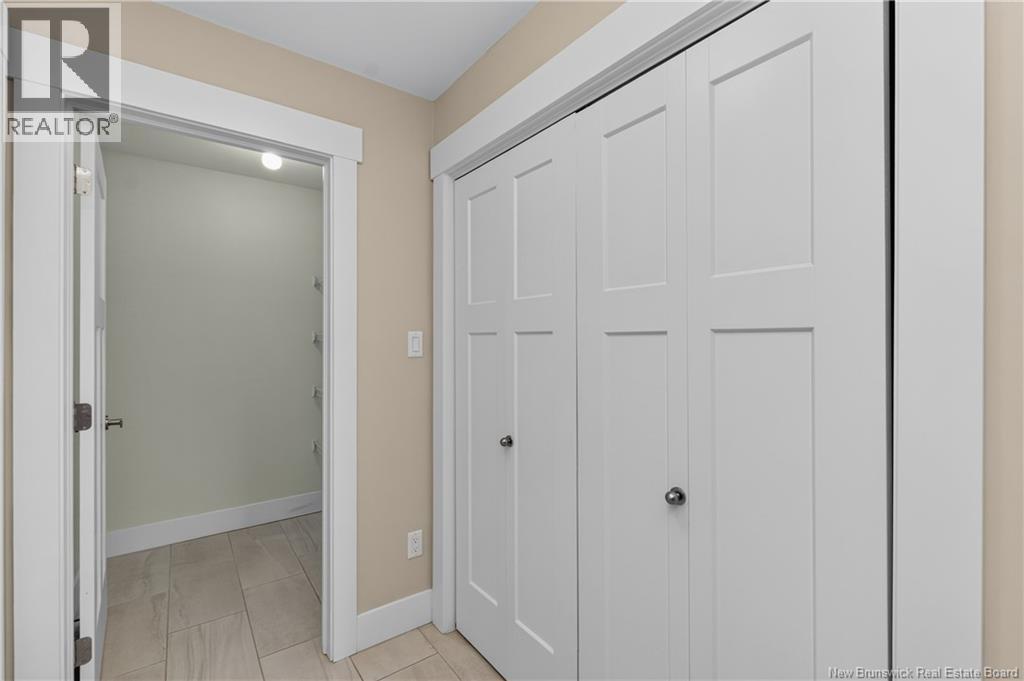42 Auberry Street - 9