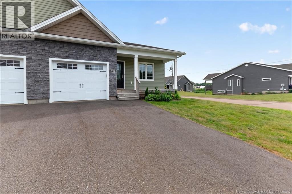 42 Auberry Street - 46