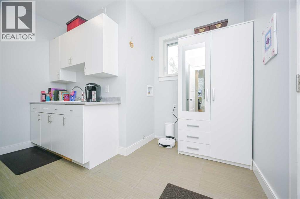 7768 65 Avenue - Photo 19