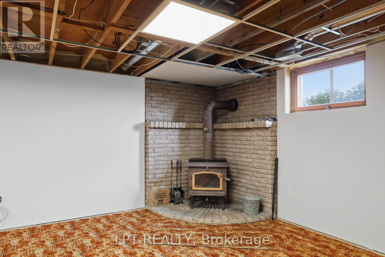 22095 MC DOUGALL LINE - Image 24