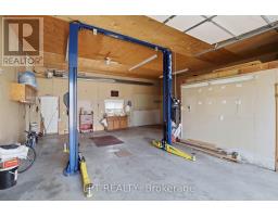 22095 Mc Dougall Line, West Elgin, ON N0L2C0 Photo 38