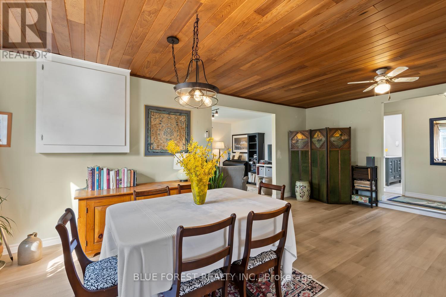 7365 FAIRVIEW DRIVE - Image 14