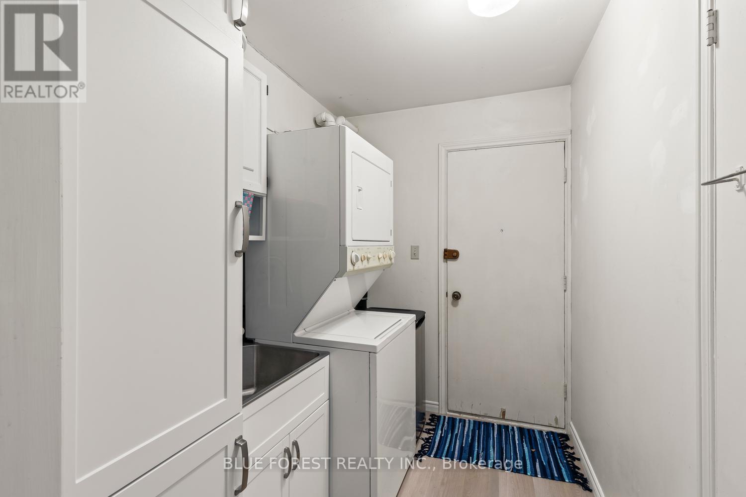 7365 FAIRVIEW DRIVE - Image 21