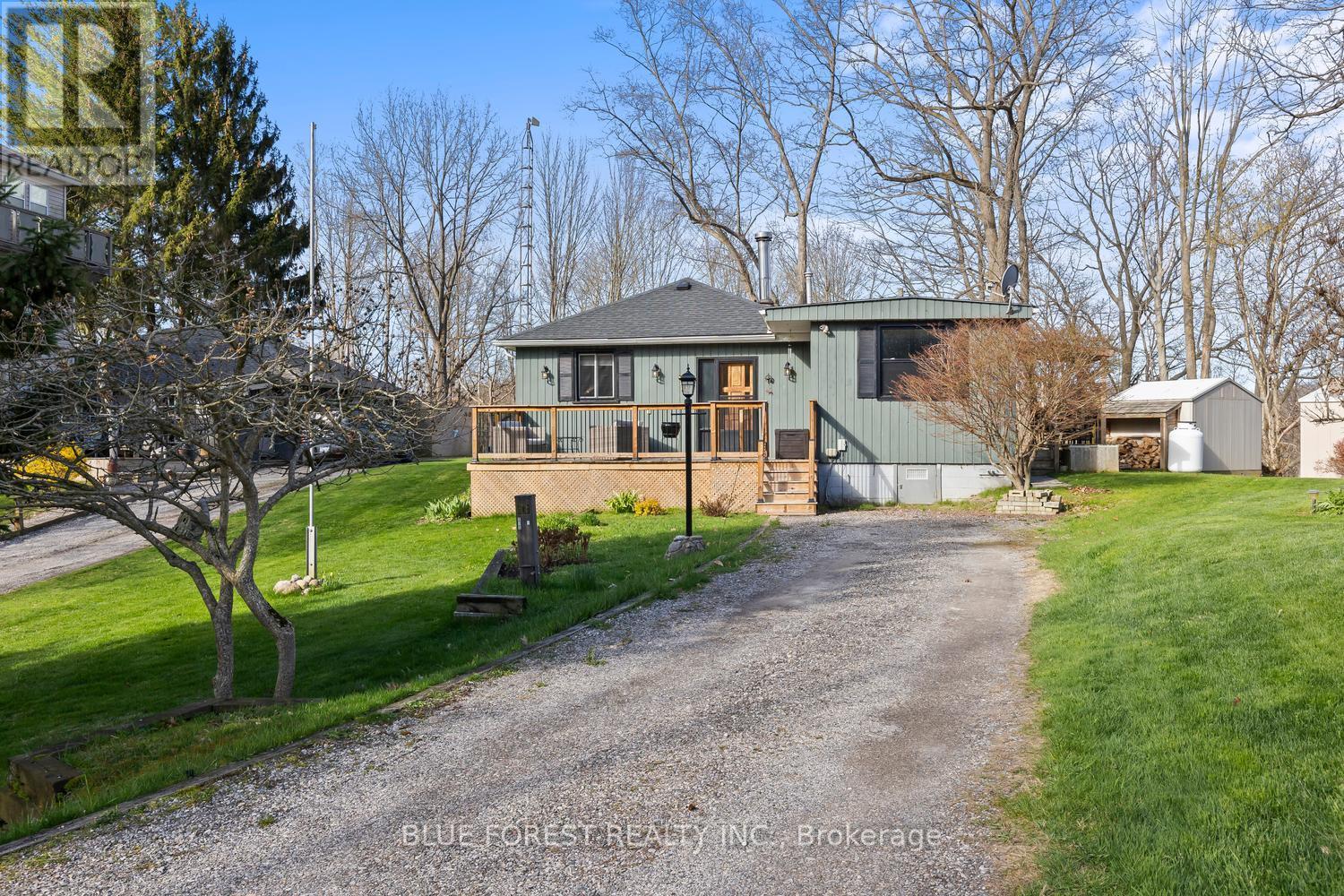 7365 FAIRVIEW DRIVE - Image 5
