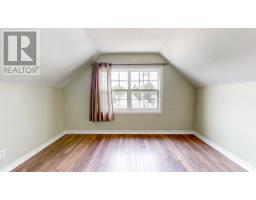 16 McNaughton Drive thumbnail 25