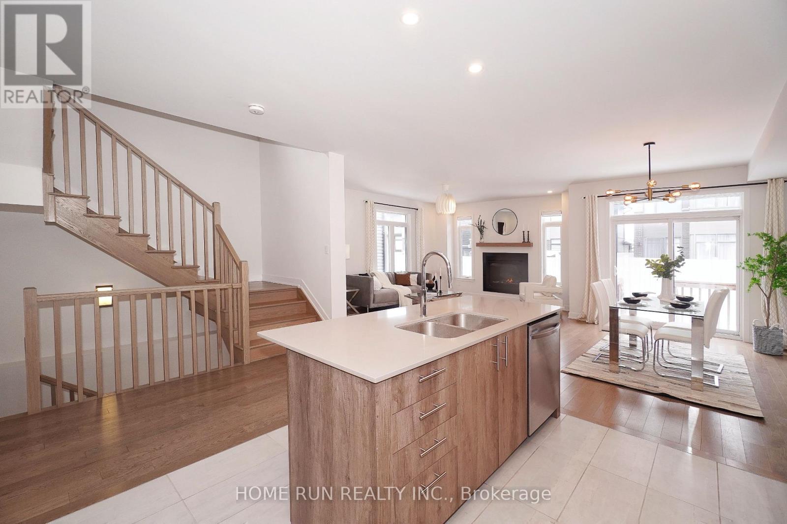1051 HYDRANGEA AVENUE - Image 12