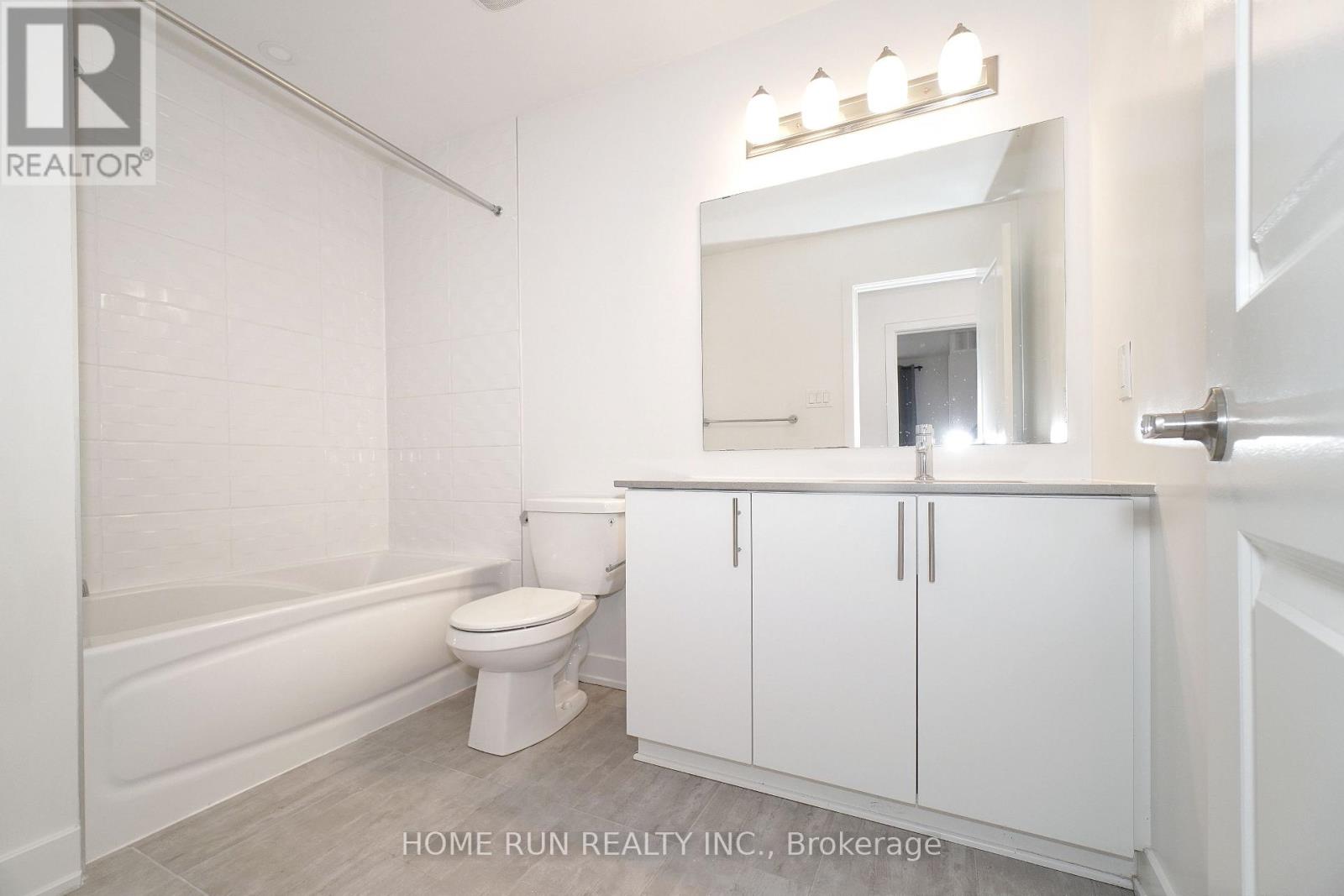 1051 HYDRANGEA AVENUE - Image 35