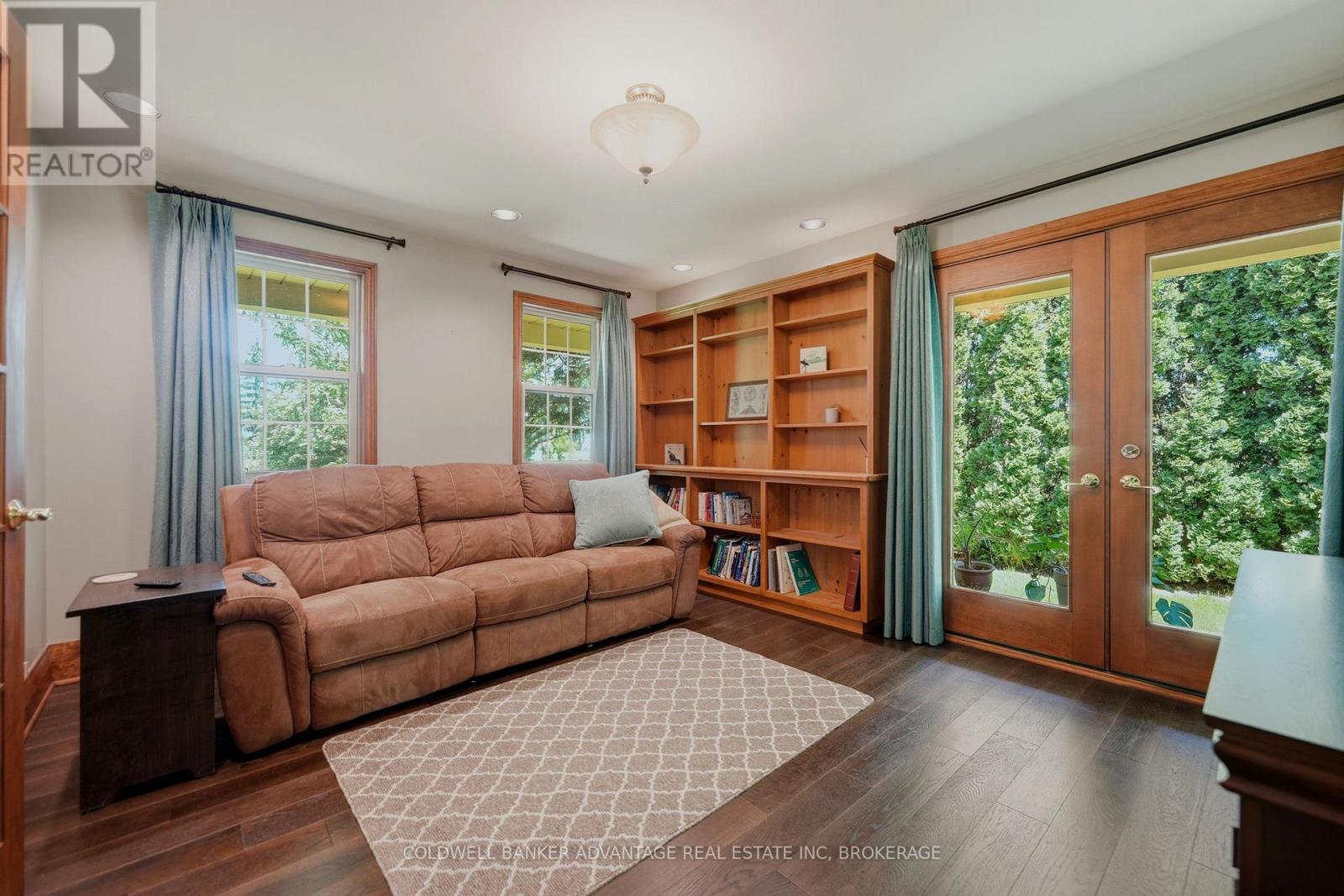 4698 SANDY COVE DRIVE - 23