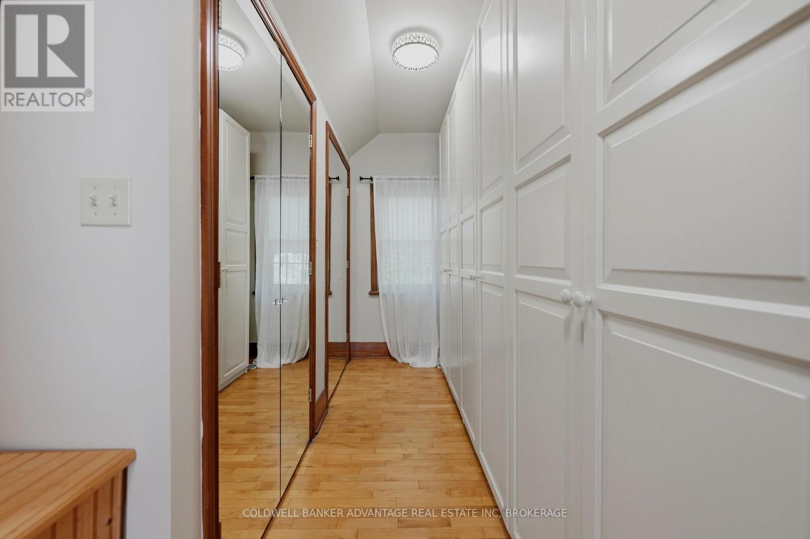 4698 SANDY COVE DRIVE - 32