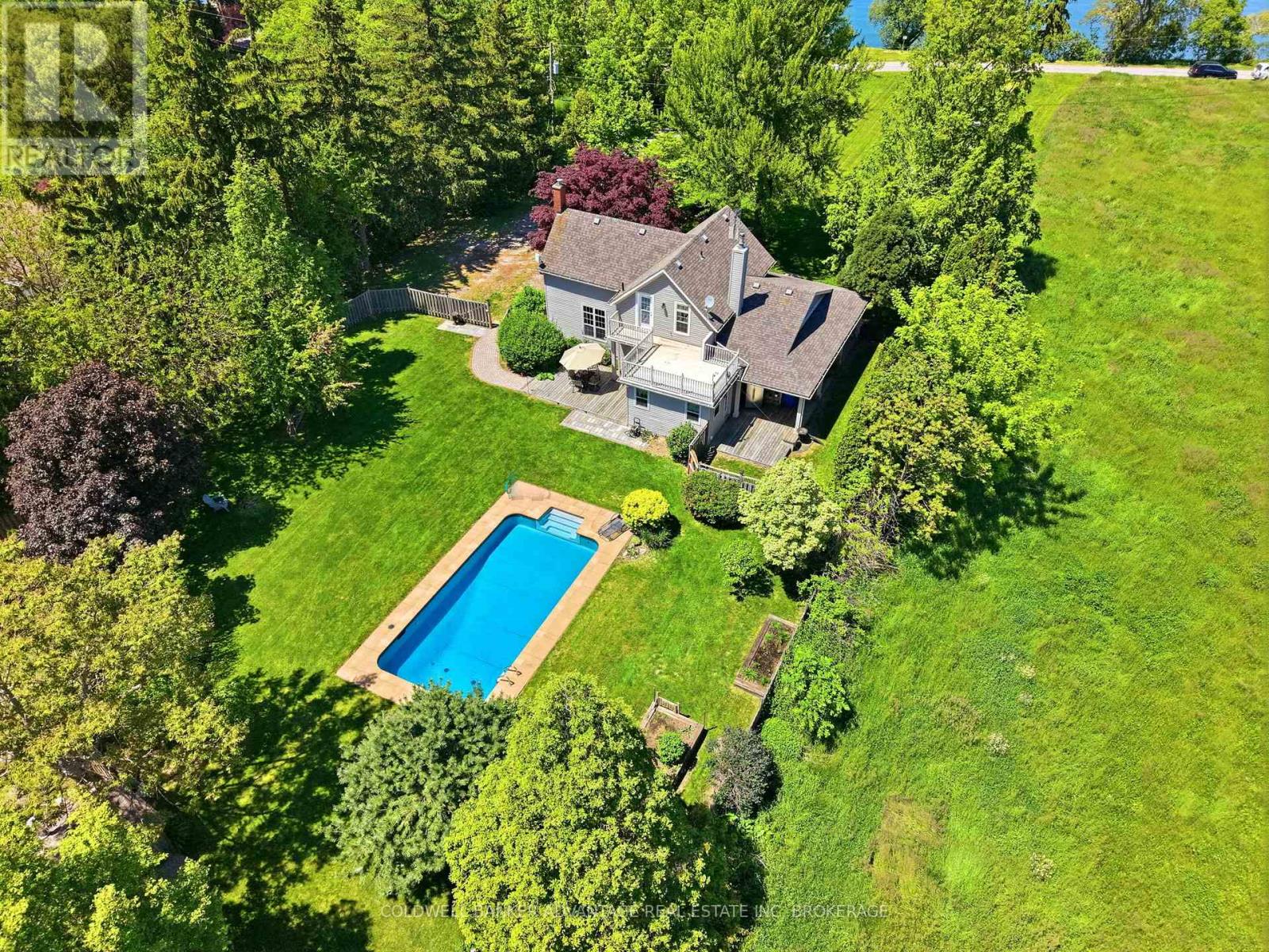 4698 SANDY COVE DRIVE - 8