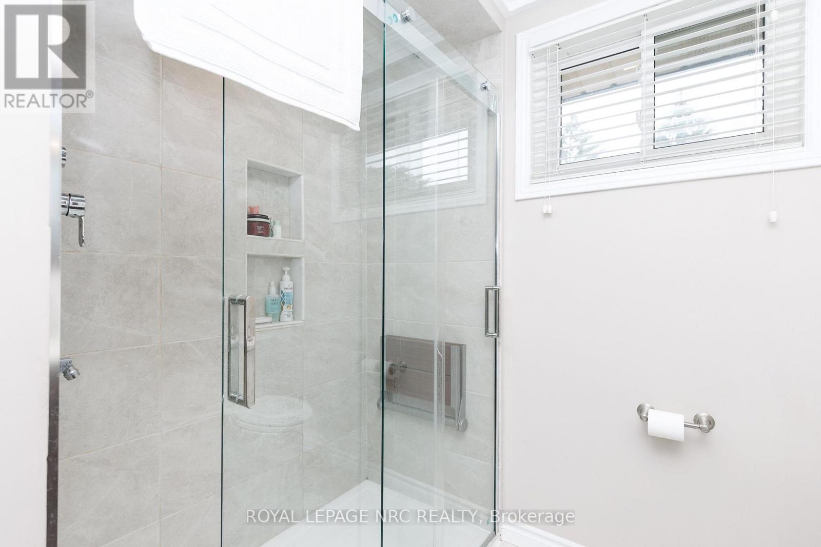 124 GLEN PARK DRIVE - 24