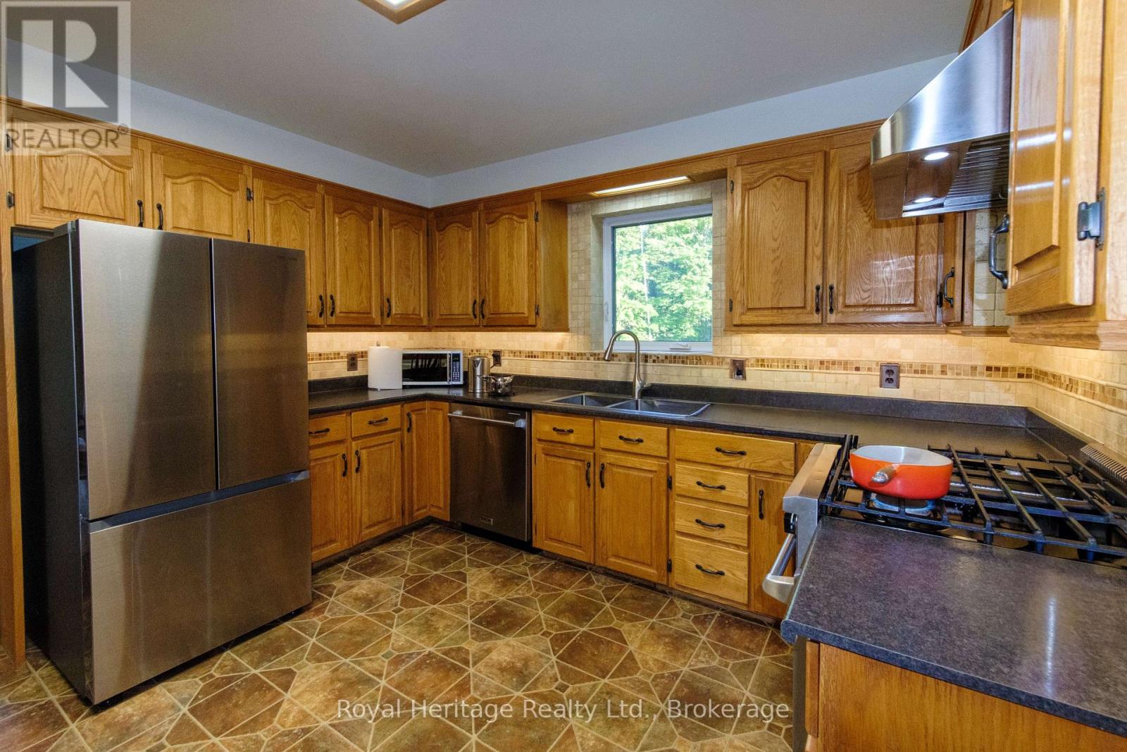 497 MOONEY ROAD - Image 10