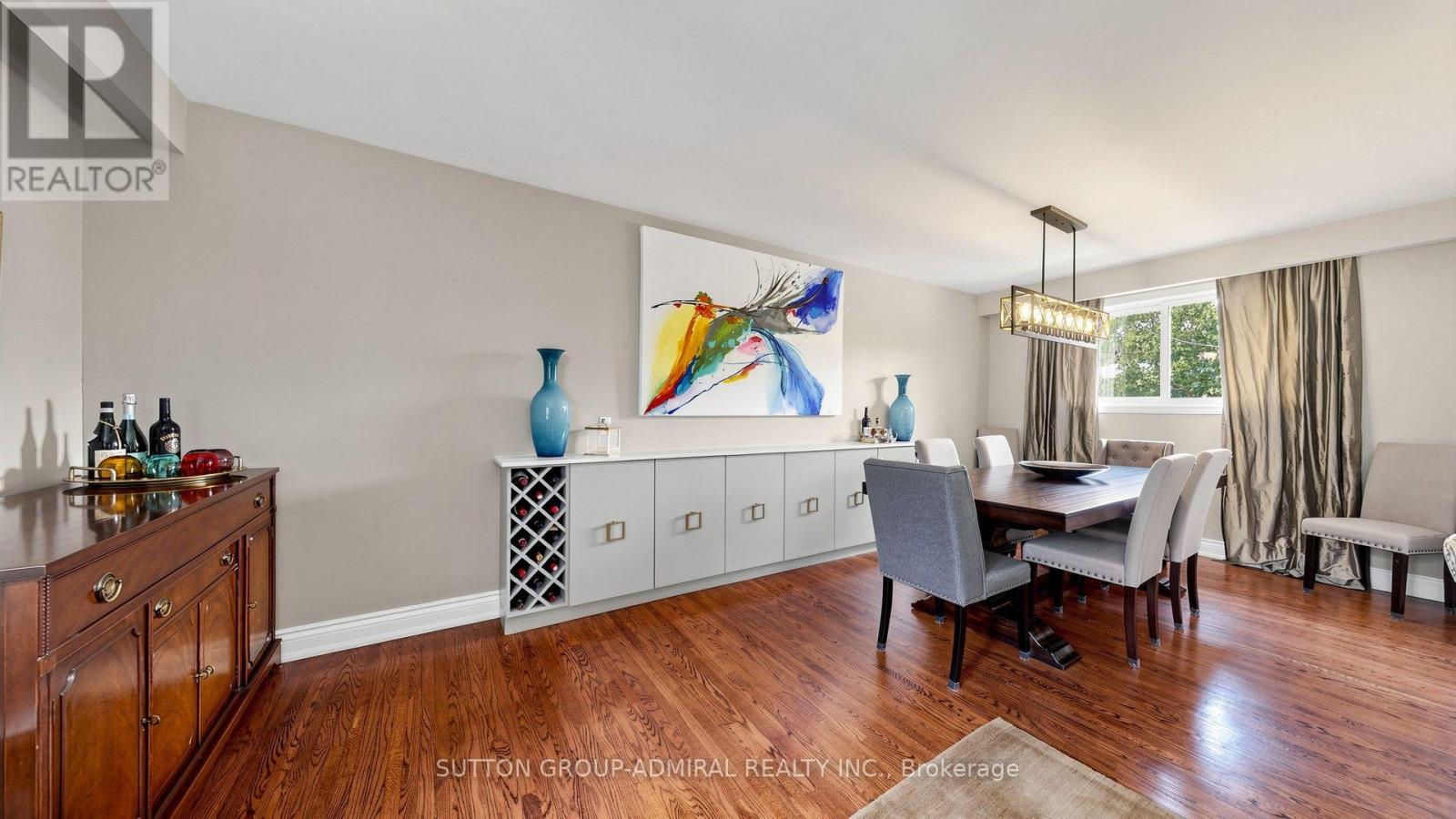 21 DONALBAIN CRESCENT - 15