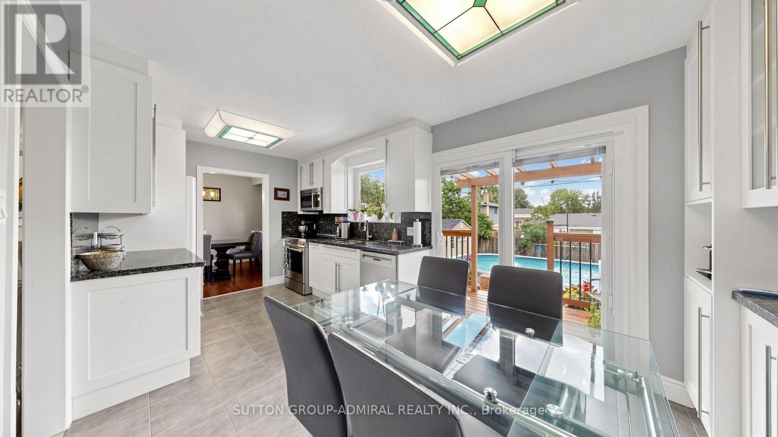 21 DONALBAIN CRESCENT - Image 19