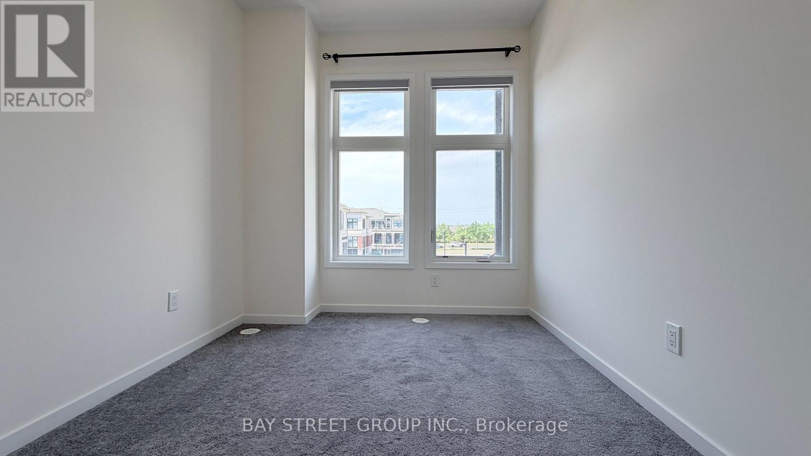 54 PANTHEON LANE - 30
