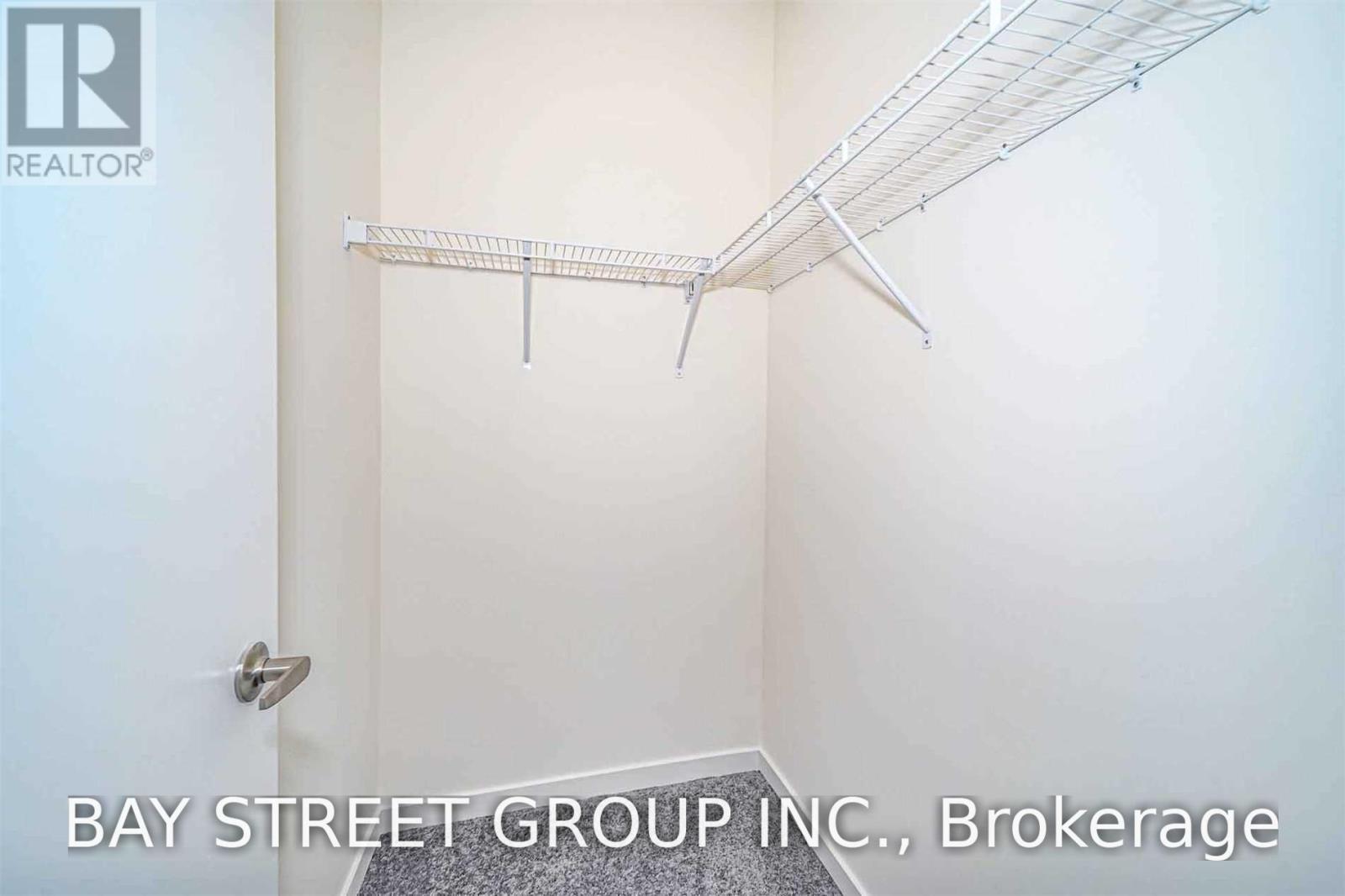 54 PANTHEON LANE - 35