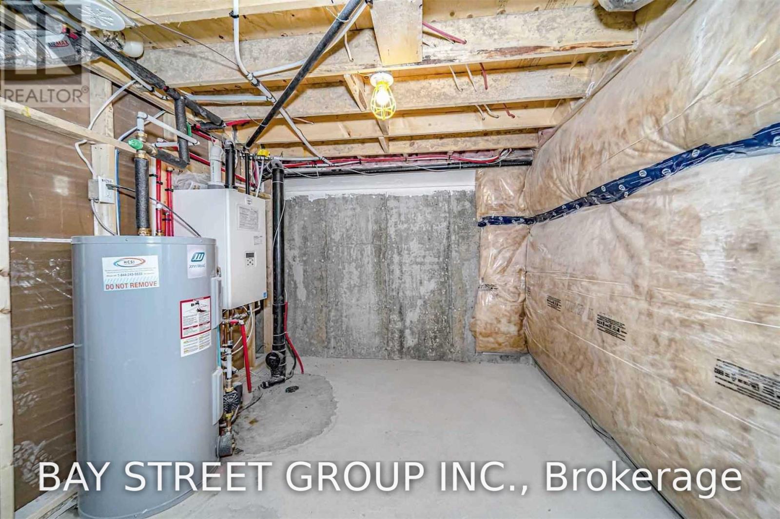 54 PANTHEON LANE - 36