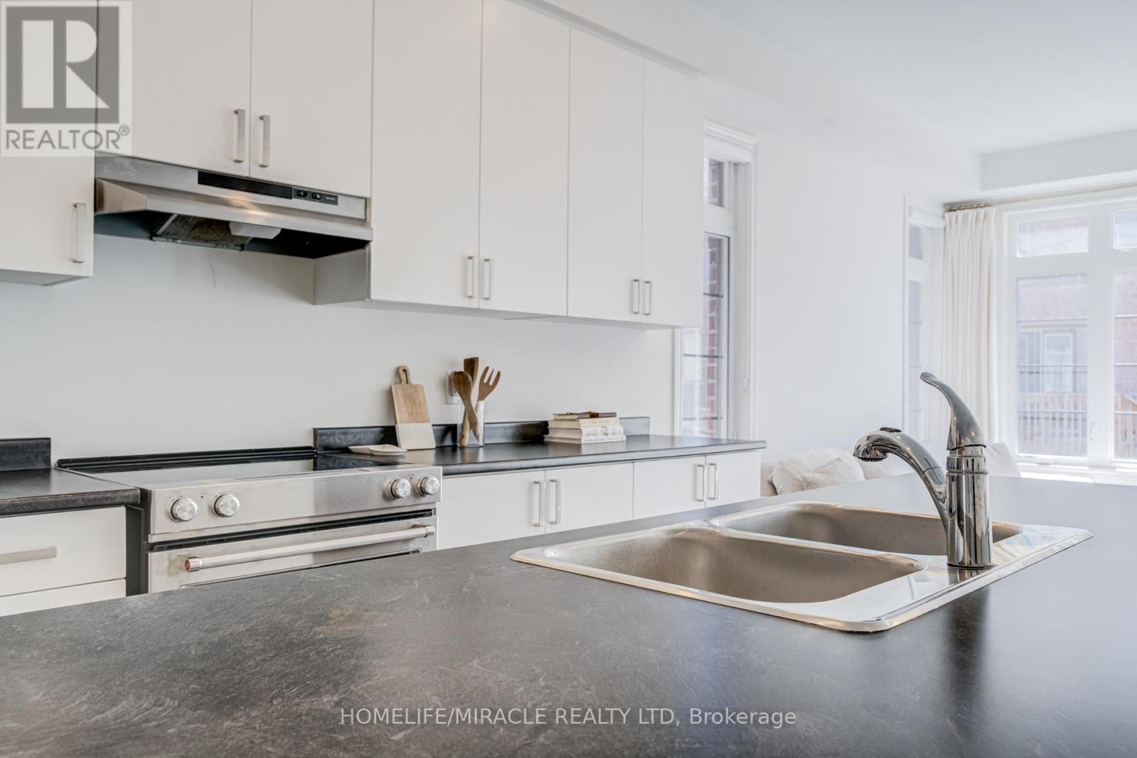 14 SASSAFRAS ROAD - 11