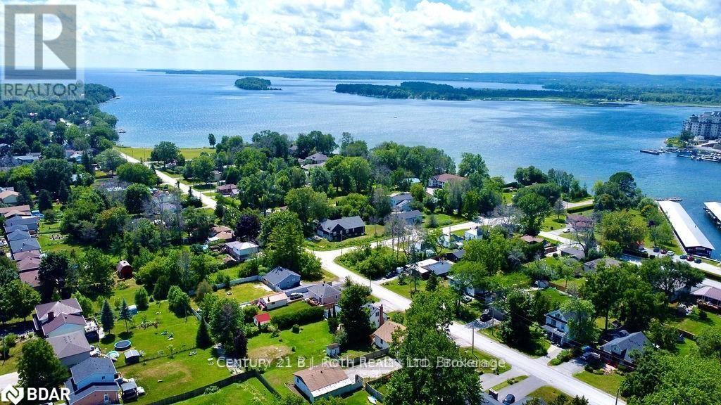 12 PATRICIA DRIVE - 3