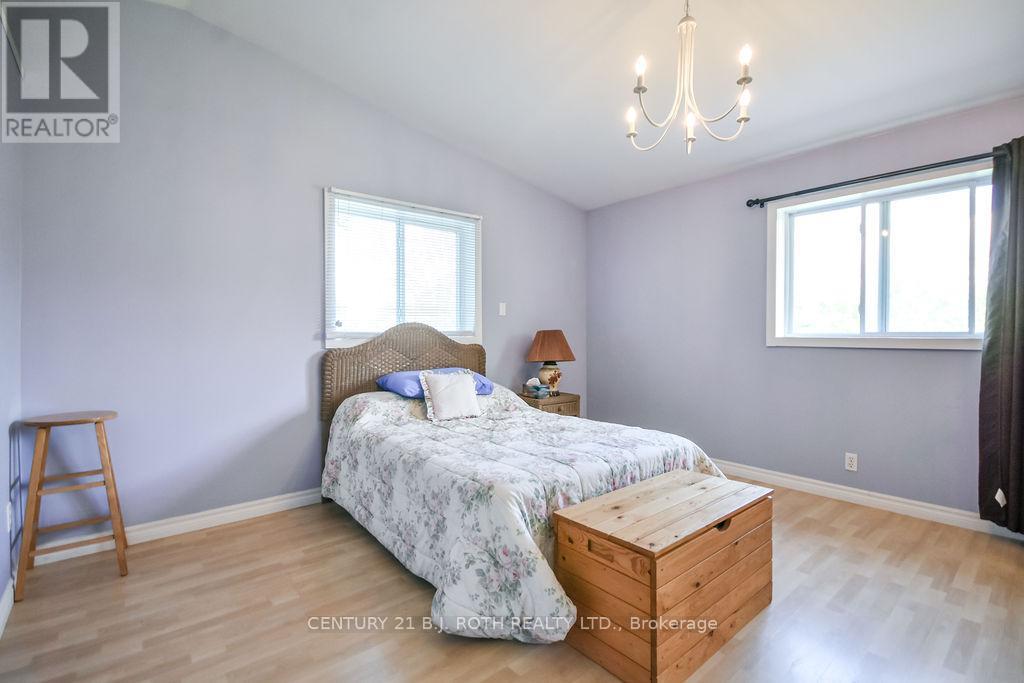 12 PATRICIA DRIVE - 46