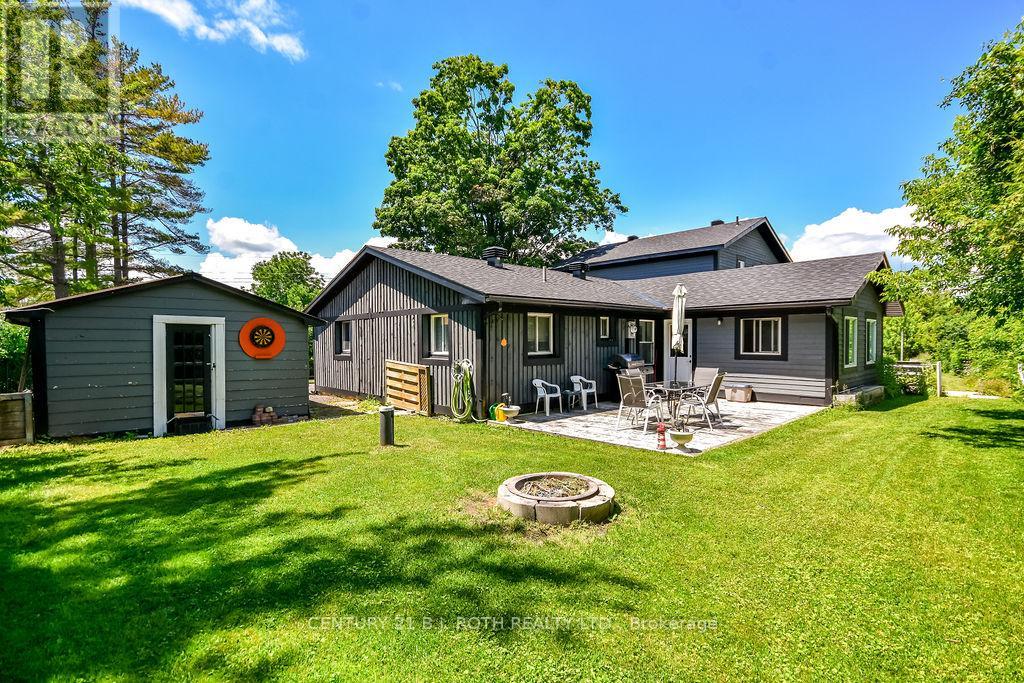 12 PATRICIA DRIVE - 8