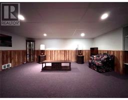 8 Evergreen Avenue thumbnail 25