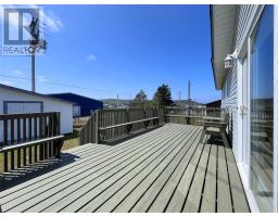 8 Evergreen Avenue thumbnail 26