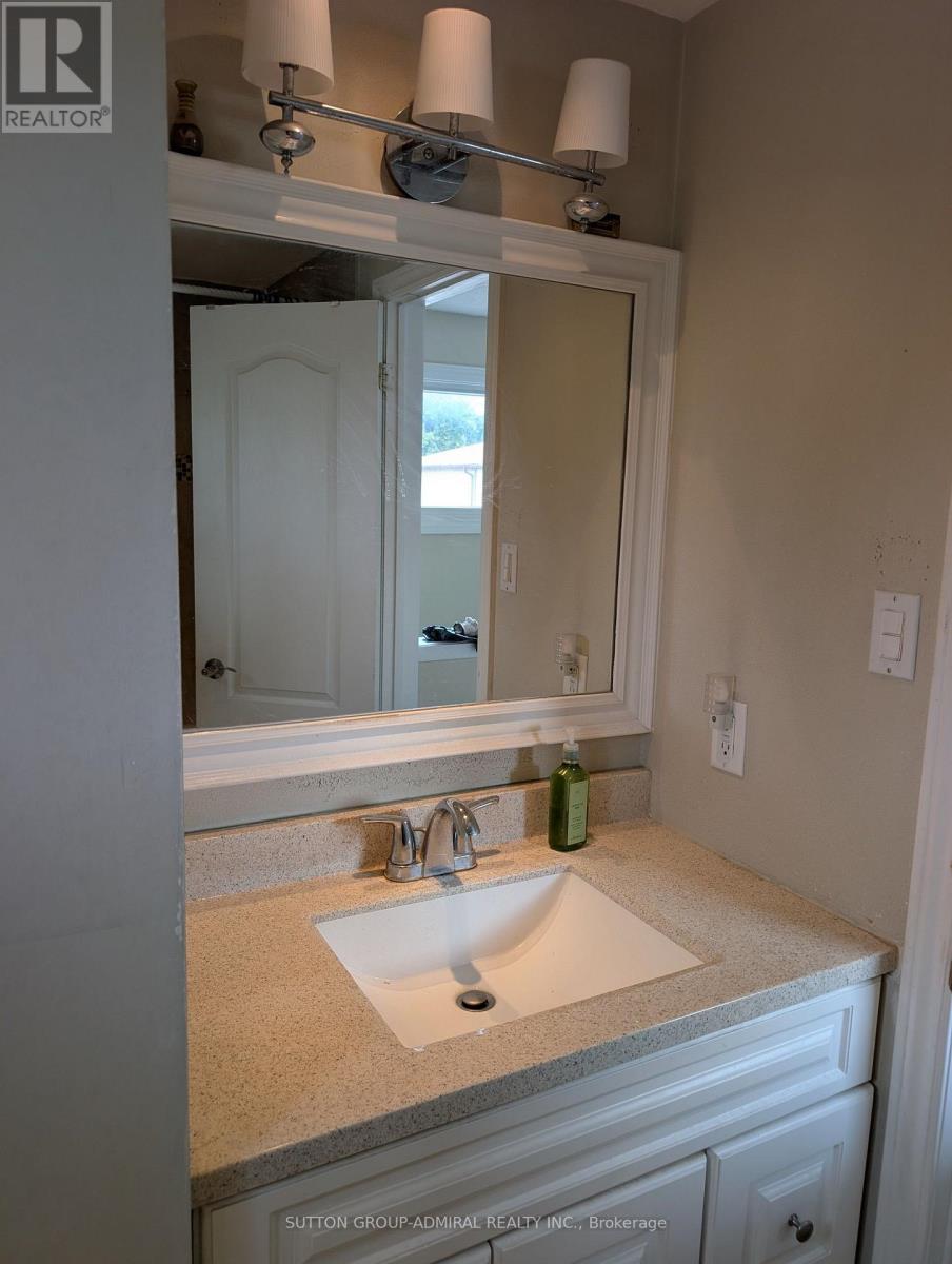 1 DAMASCUS DRIVE - 27
