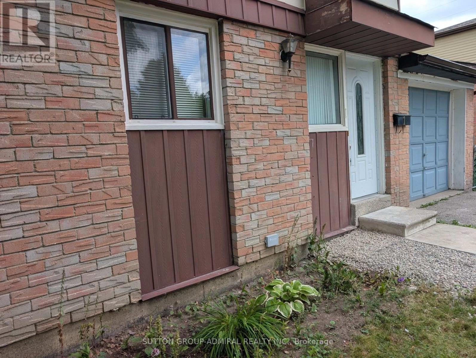 1 DAMASCUS DRIVE - 3
