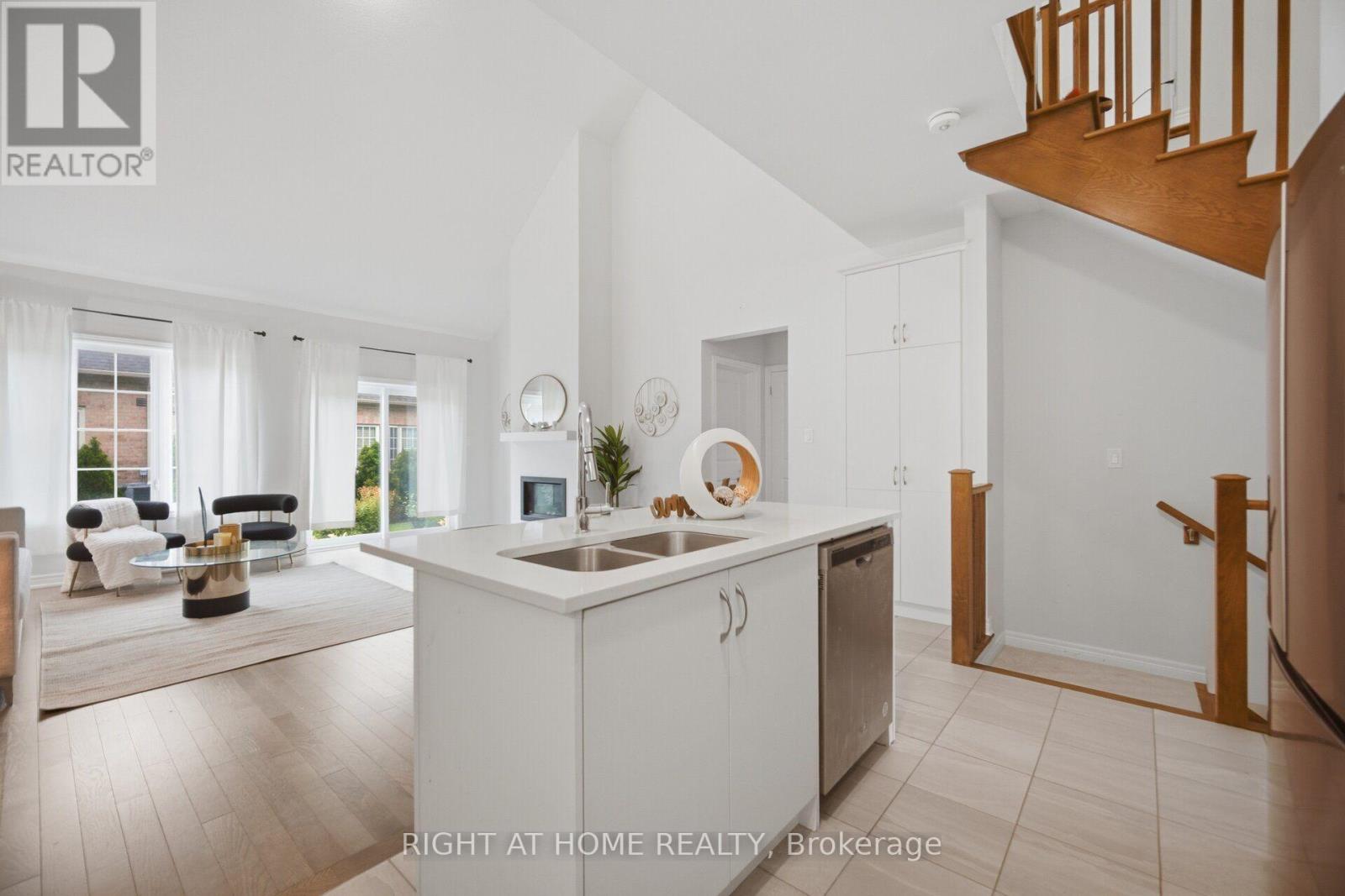 41 OVERLEA DRIVE - 11