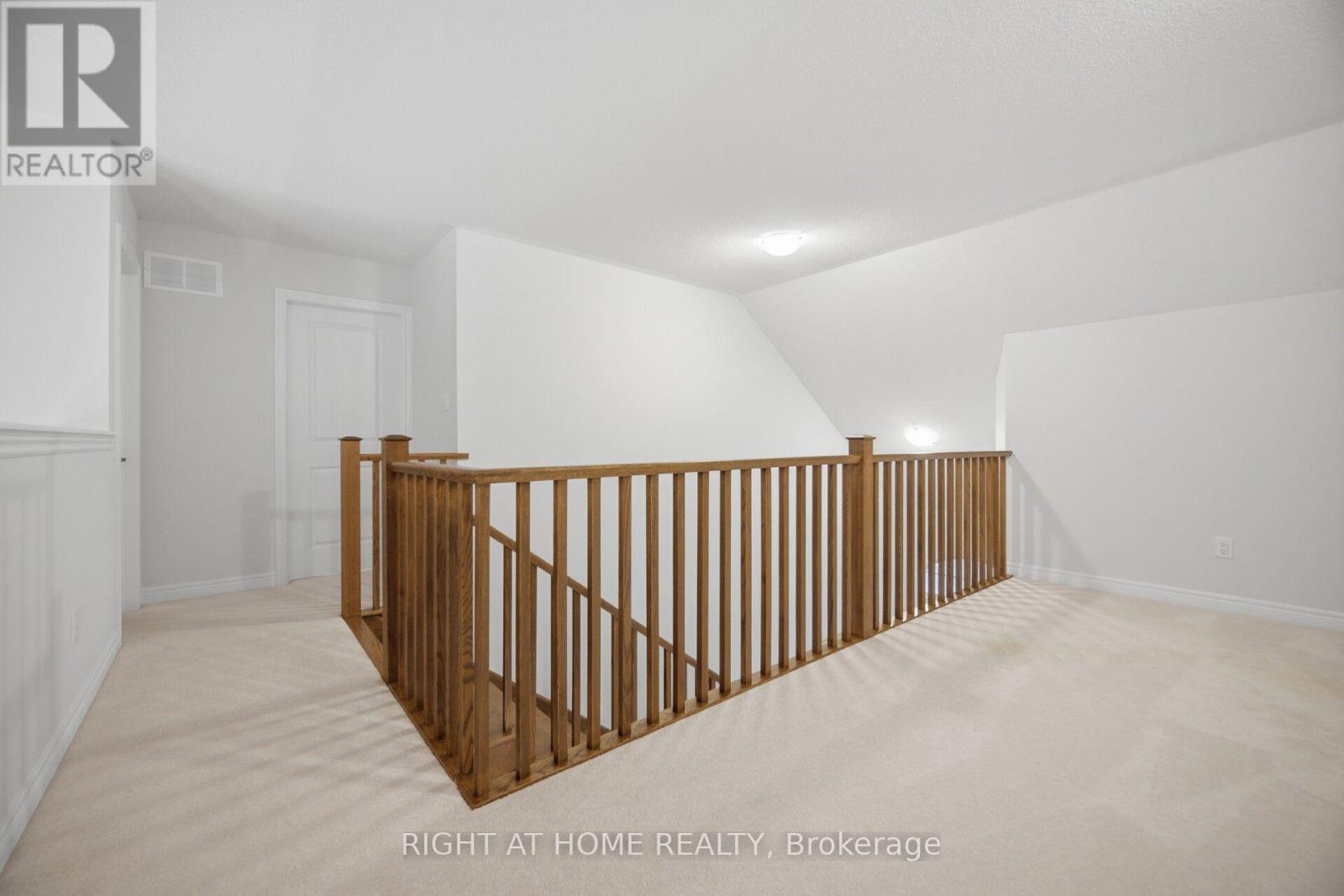 41 OVERLEA DRIVE - 29