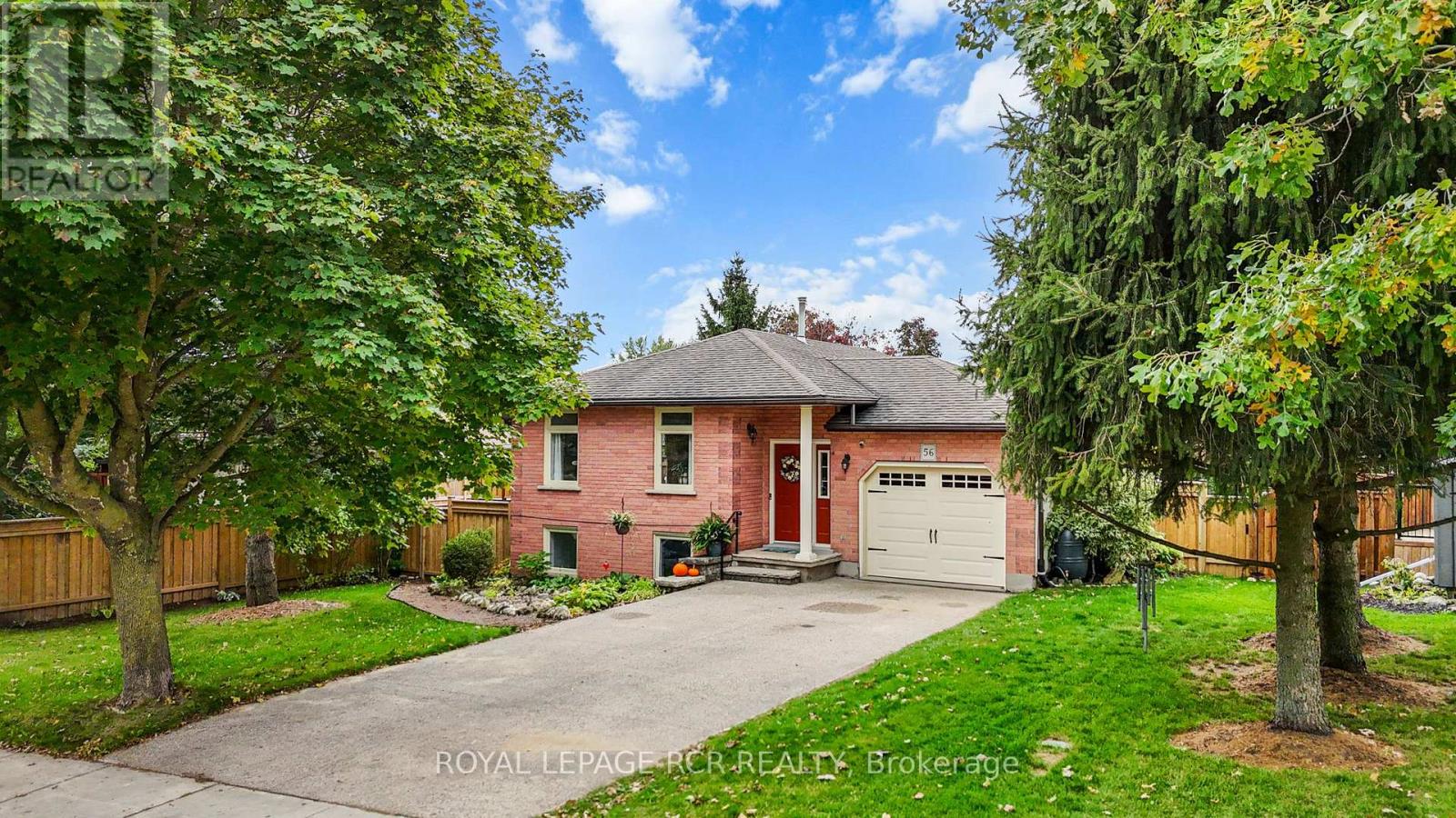56 WILSON CRESCENT - 40