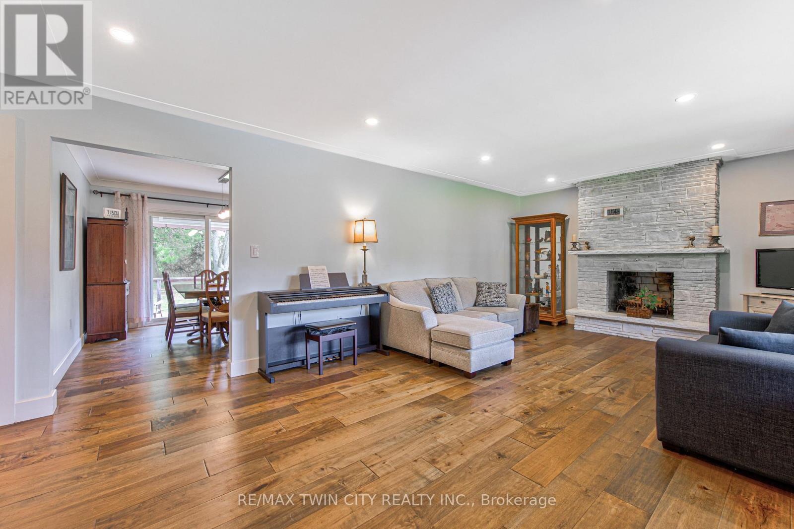 11 BEECHIM DRIVE - Image 13