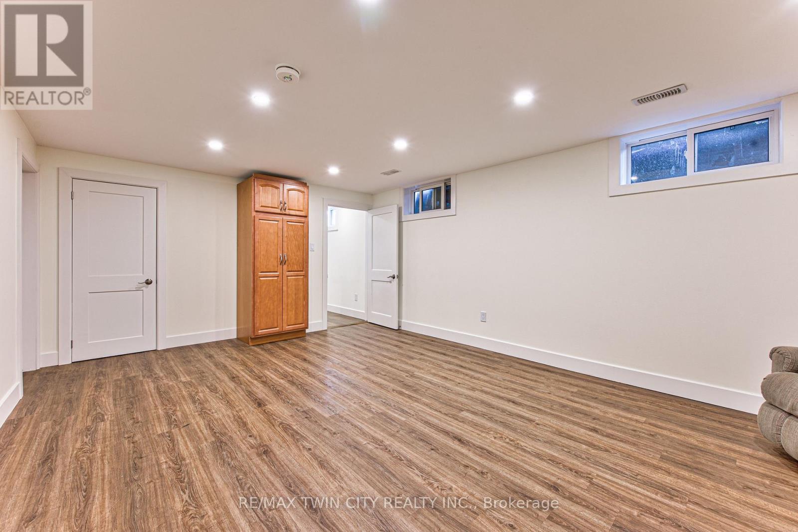 11 BEECHIM DRIVE - Image 31