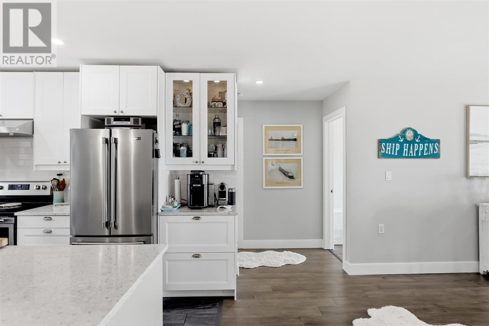 2875 Green ST - 18