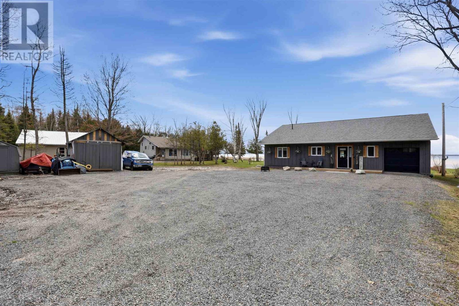 2875 Green ST - 38