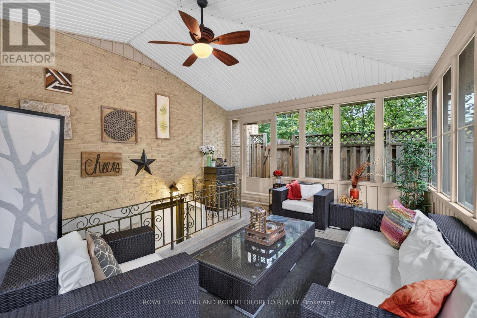 110 SUMMERDALE PLACE - 10