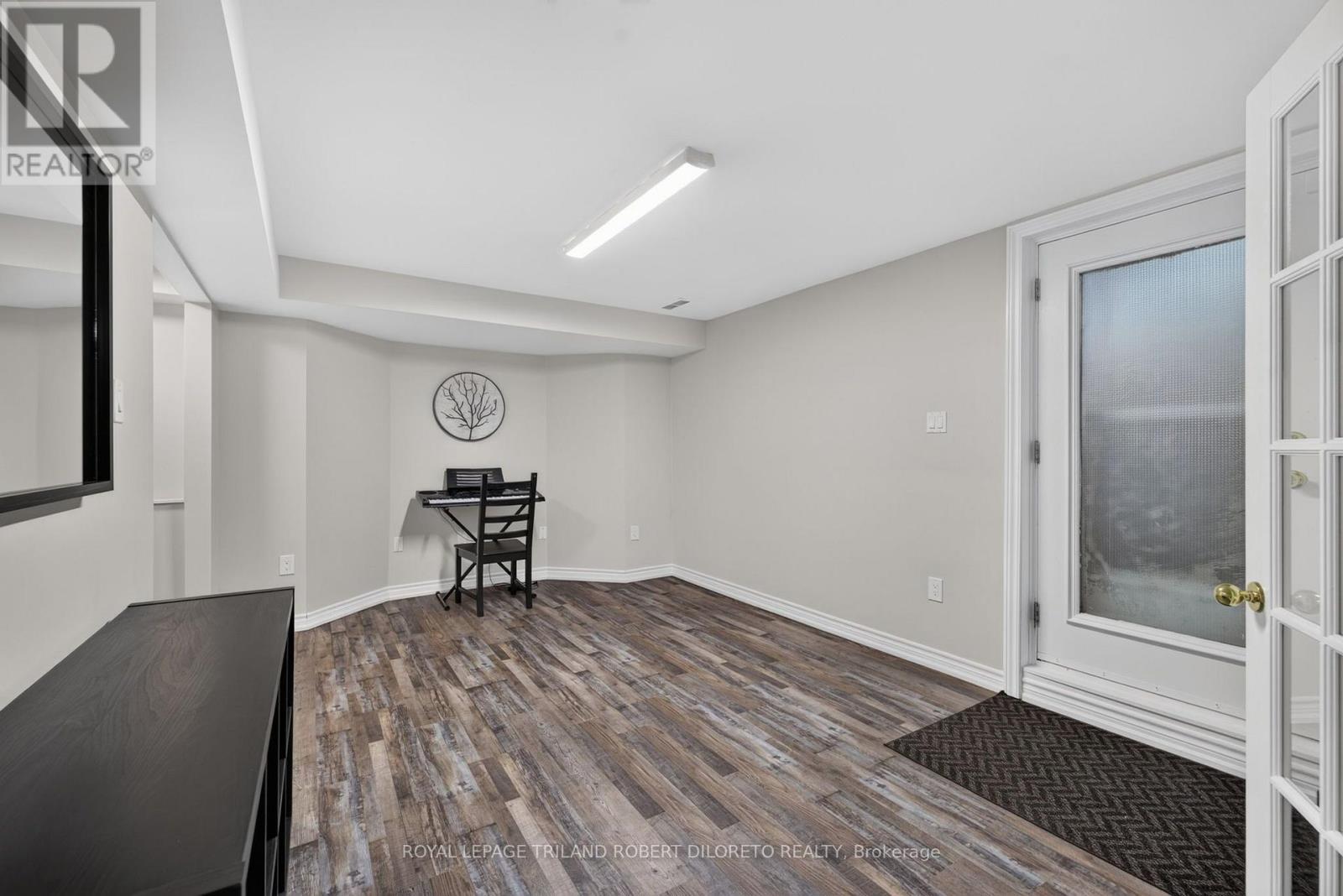 110 SUMMERDALE PLACE - 42