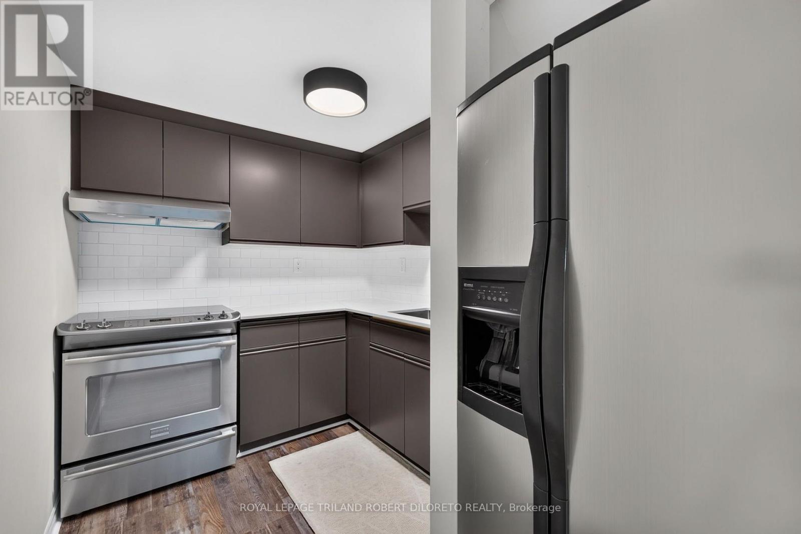 110 SUMMERDALE PLACE - 45