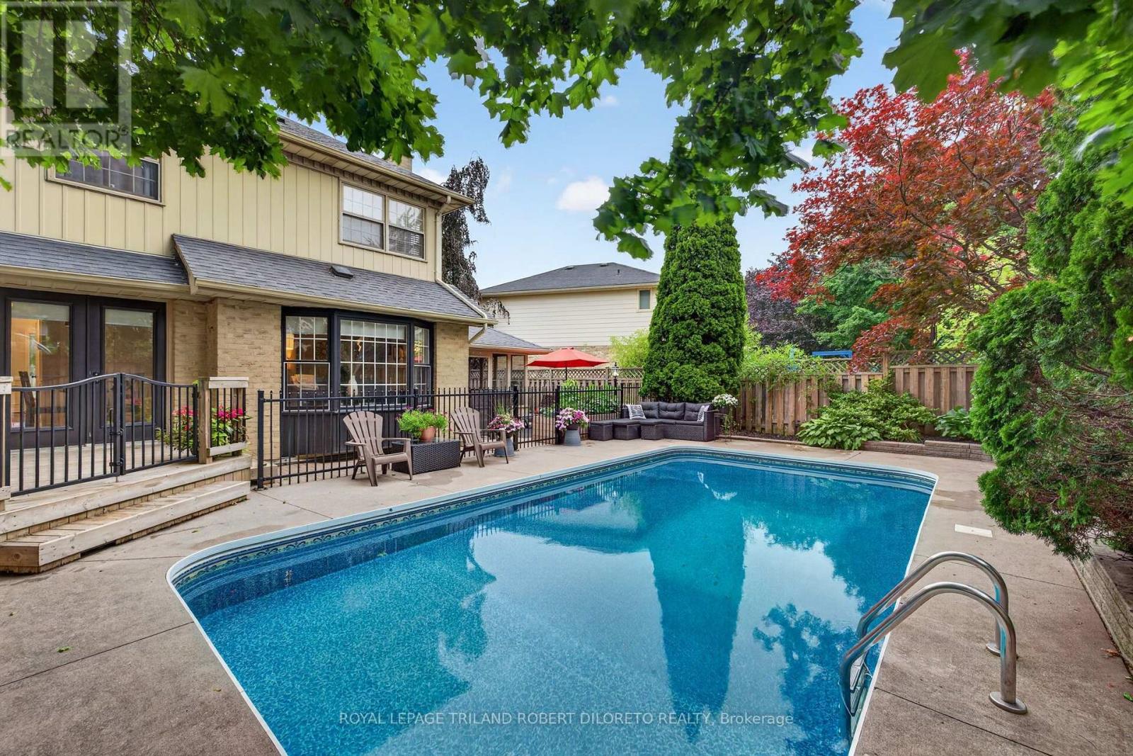 110 SUMMERDALE PLACE - 9