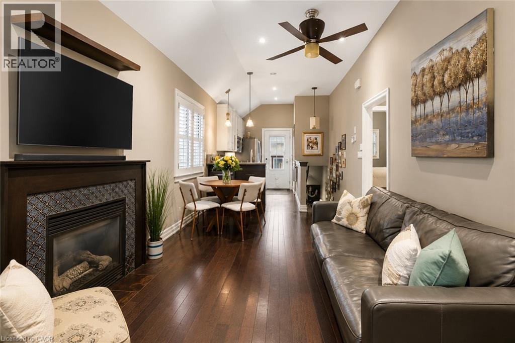 73 MARGERY Avenue - 8