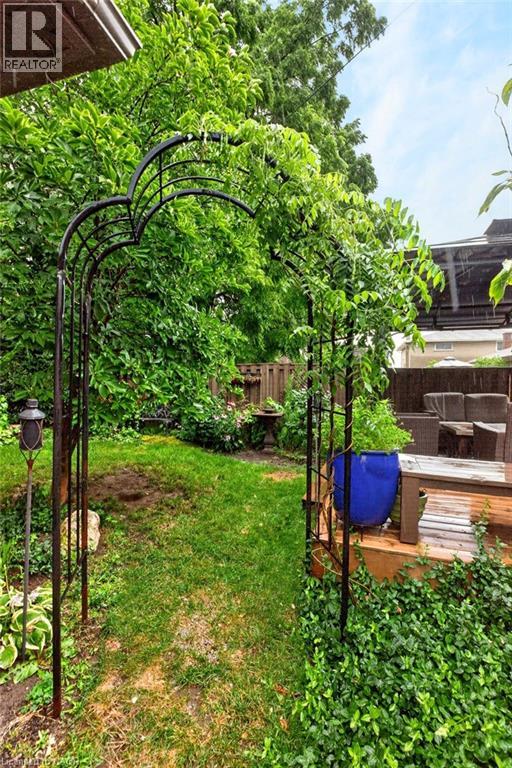 73 MARGERY Avenue - 47