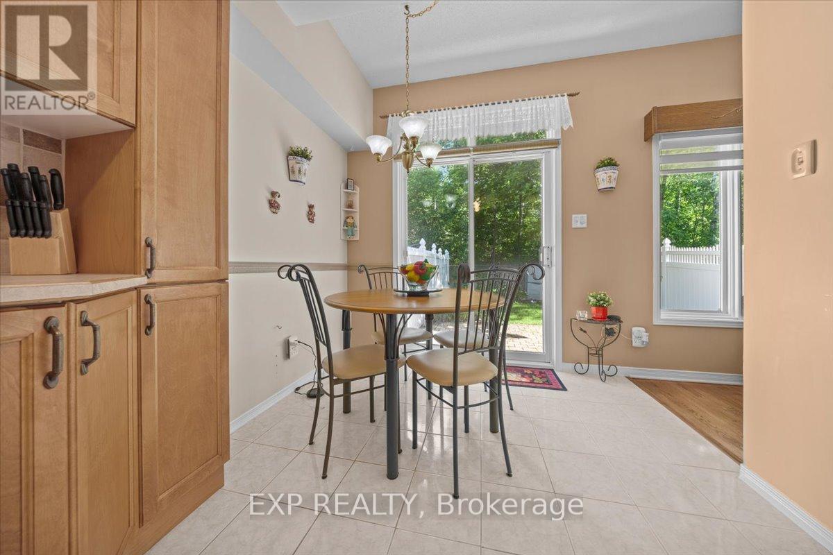 494 LAWLER CRESCENT - 13