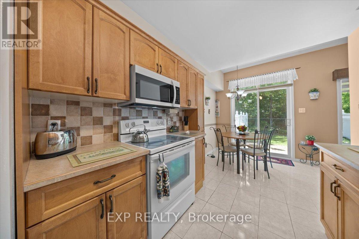 494 LAWLER CRESCENT - 17