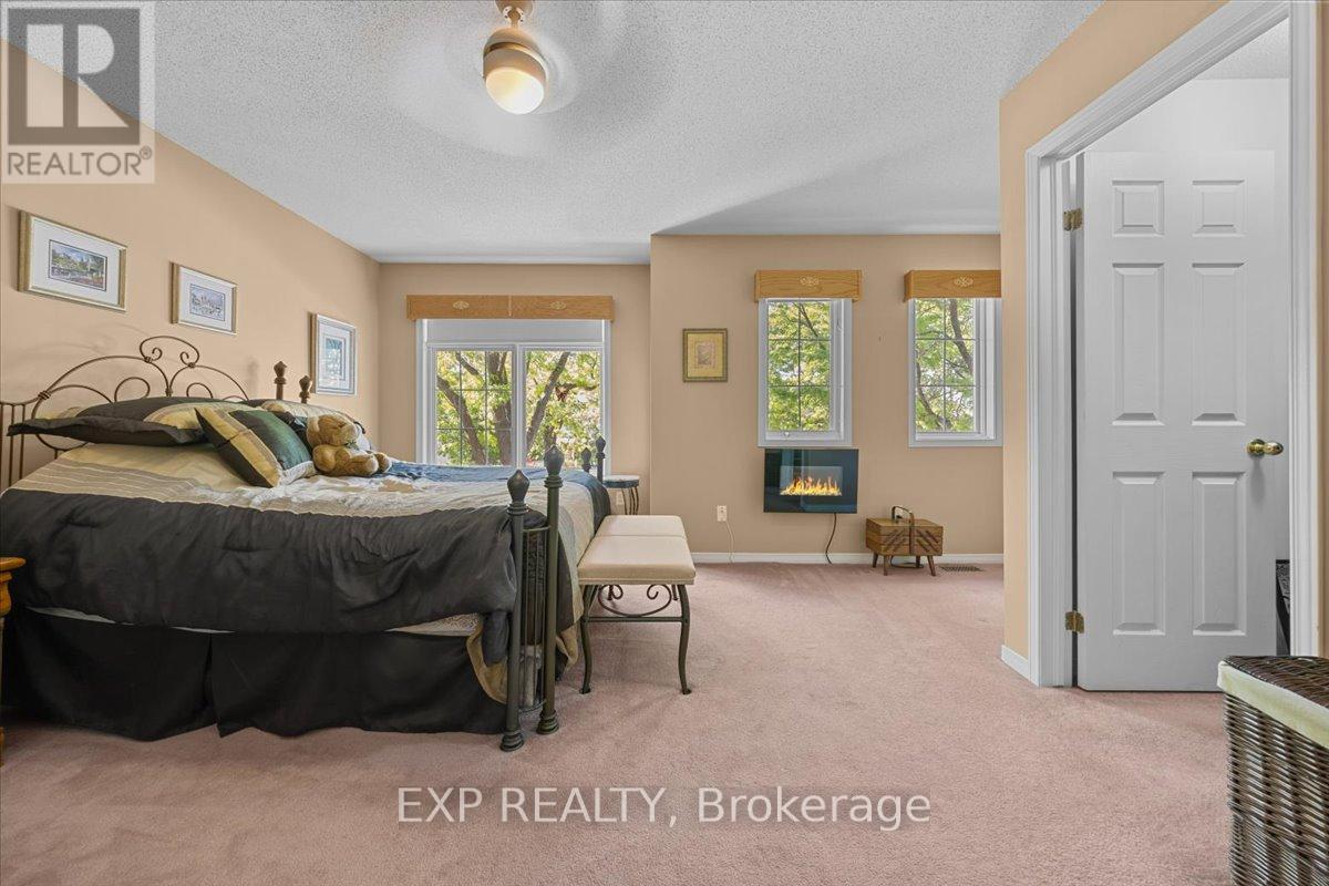 494 LAWLER CRESCENT - 21