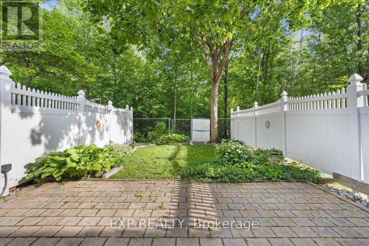 494 LAWLER CRESCENT - 33